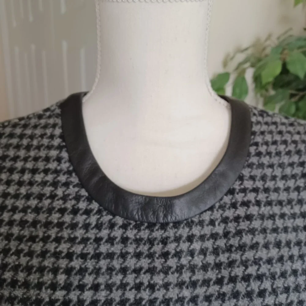 LIKE NEW! J. Crew Black & Gray Wool Houndstooth Side Panel Dress Size 4